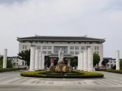 国庆中秋双节同庆，和记娱乐集团红旗飘扬！