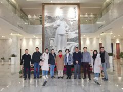 两地向导三月莅临和记娱乐集团旅行考察