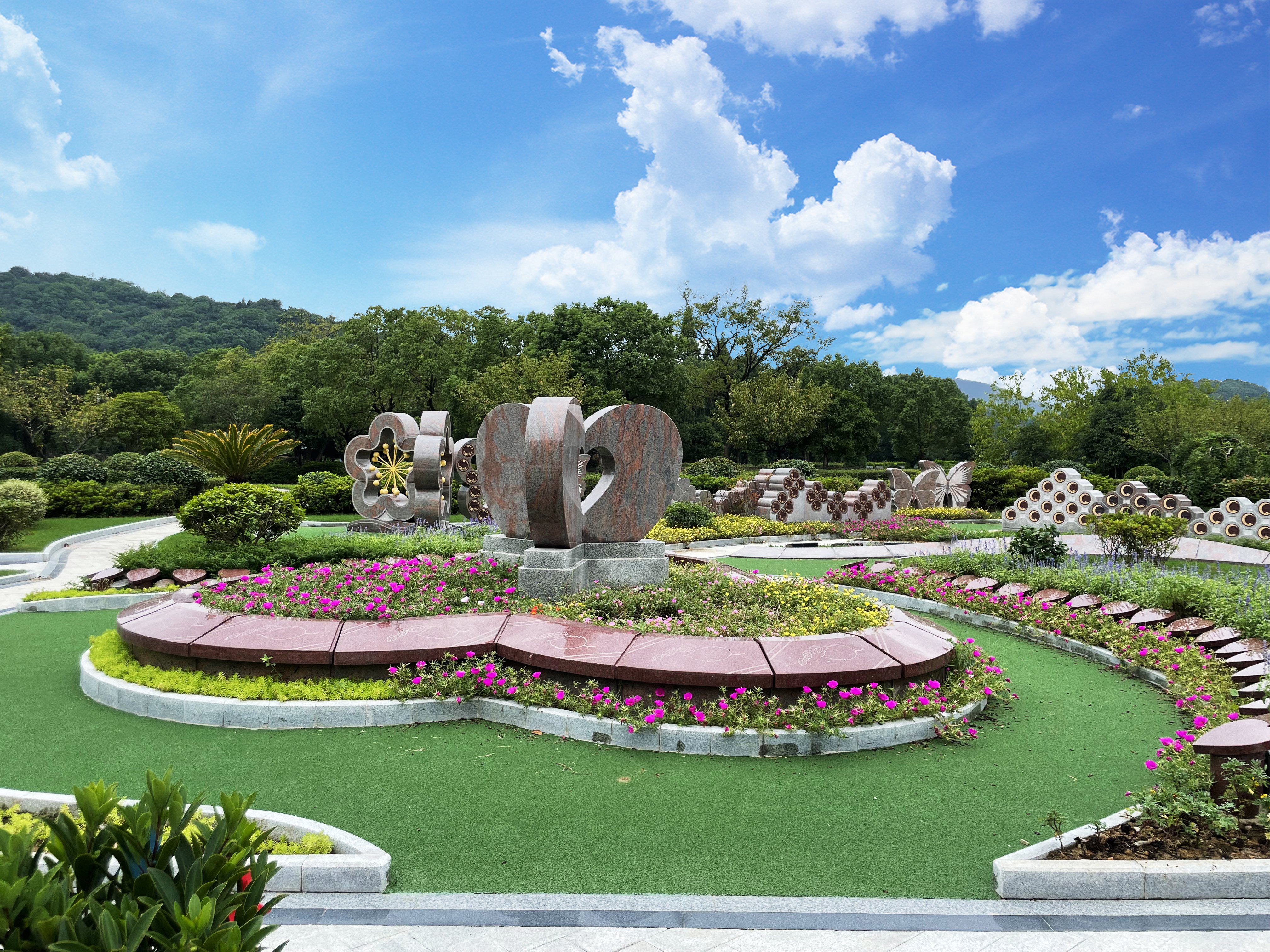 现代生态葬这样实现＂逝有所安＂